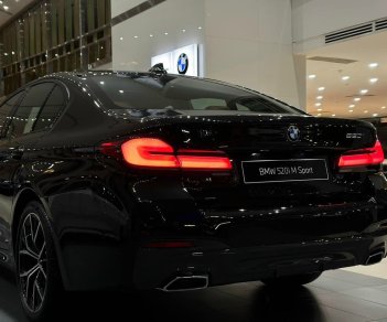 BMW 520i 2022 - Hot, ưu đãi cực tốt tại Bình Dương