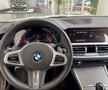 BMW 330i 2022 - Sẵn xe giao ngay - Giá bán tốt nhất khu vực - Hà Nội liên hệ ngay để nhận ưu đãi
