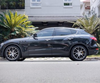 Maserati 2018 - Tặng ngay gói chăm sóc xe và phủ Ceramic cao cấp