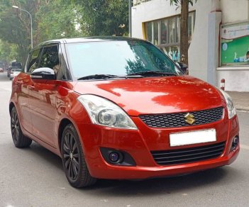 Suzuki Swift 2015 - Xe màu đỏ