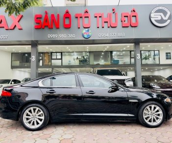 Jaguar XF 2013 - Xe màu đen, xe nhập