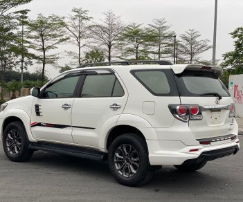 Toyota Fortuner 2016 - Màu trắng số tự động