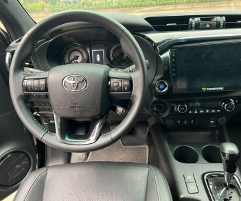 Toyota Hilux 2018 - Hỗ trợ trả góp 70%, xe đẹp, giá tốt giao ngay