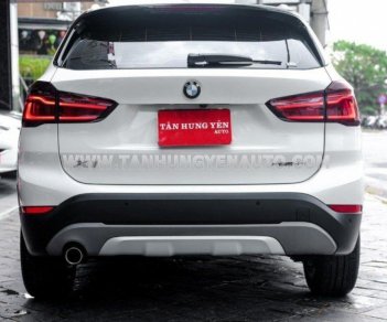 BMW X1 2018 - Màu trắng, nhập khẩu số tự động