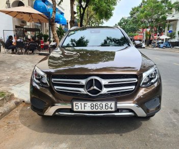 Mercedes-Benz GLC 250 2018 - Màu nâu - xe đẹp giữ bao kỹ