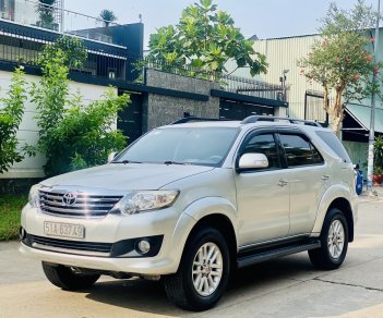 Toyota Fortuner 2013 - Odo 89.000km, màu bạc