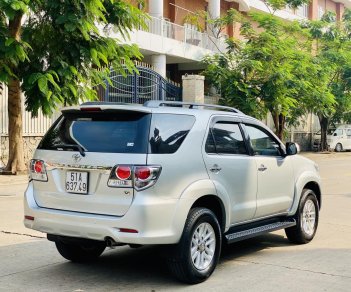 Toyota Fortuner 2013 - Odo 89.000km, màu bạc