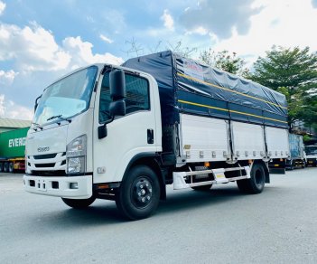 Isuzu 2023 - Xe 3t5 thùng bạt dài 5m2 KM 20tr tiền mặt, cam hành trình, bao da tay lái thảm lót sàn.