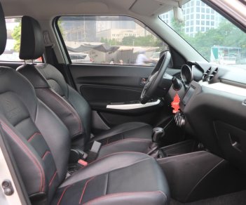 Suzuki Swift 2019 - Giá còn cực tốt