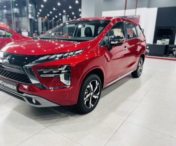 Mitsubishi Xpander 2023 - Ngoại thất màu đỏ bắt mắt, hỗ trợ lên đến 100% phí trước bạ