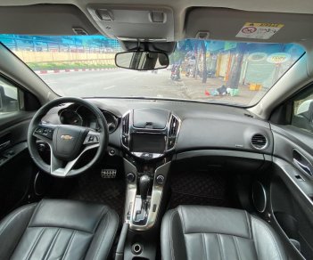 Chevrolet Cruze 2017 - Màu trắng, giá 390tr