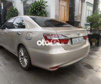 Toyota Camry Bán xe  2.0E 2016 xe gia đình đi còn rất mới 2016 - Bán xe Camry 2.0E 2016 xe gia đình đi còn rất mới