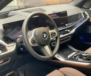 BMW X7 2023 - HÓT Tại Showroom BMW lớn nhất Đông Nam Á