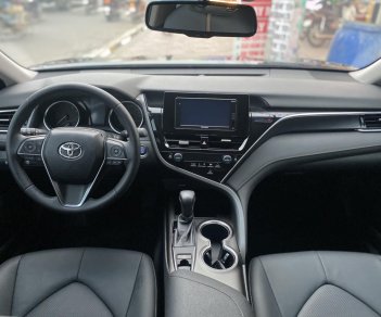 Toyota Camry 2022 - Hỗ trợ ngân hàng 70% giá trị xe