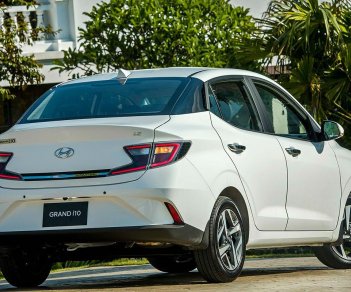 Hyundai Grand i10 2023 - Giảm phí trước bạ + tặng phụ kiện