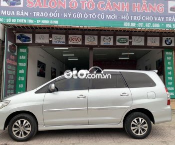 Toyota Innova   2.0E - 2015 2015 - TOYOTA INNOVA 2.0E - 2015