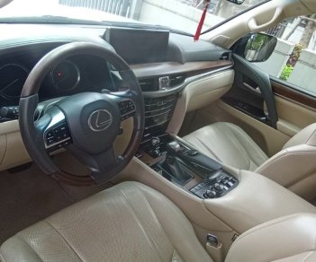 Lexus LX 570 2016 - Nhập Mỹ, chạy thành phố và cao tốc