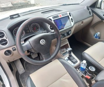Volkswagen Tiguan 2009 - Công suất 200 mã lực, màu trắng, nhập Đức