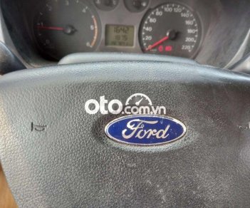 Ford Transit Xe  đời 2015 xe đẹp máy em thân xe còn zin 2015 - Xe Ford đời 2015 xe đẹp máy em thân xe còn zin