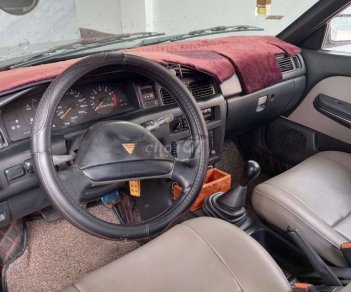 Nissan Bluebird   SE 1992 - Nissan bluebird SE