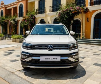 Volkswagen T-Cross Luxury 2023 - màu trắng cực sang, nhập khẩu nguyên chiếc, tặng phí trước bạ, voucher phụ kiện 200 triệu + 0% lãi suất
