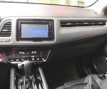 Honda HRV 2019 - Chính chủ cần bán xe Honda HRV. L SX 2019 đăng ký năm 2020.  