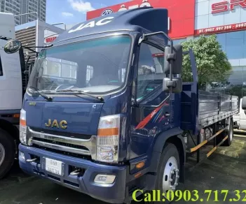 Xe tải 5 tấn - dưới 10 tấn 2023 - Bán trả góp xe tải Jac N900 thùng lửng mới giao ngay 