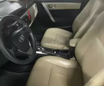 Toyota Corolla 2016 - Bán xe Altis 2016 chính chủ xe gia đình lái nữ