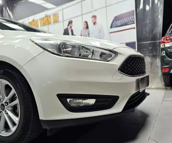 Ford Focus 2015 - Ford Focus 1.6L Trend 2015 đi lướt 3 vạn 9 cá nhân 1 chủ Sài Gòn