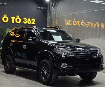 Toyota Fortuner 2016 - Toyota Fortuner 2.7V 2016 siêu lướt 1 chủ tại Sài Gòn