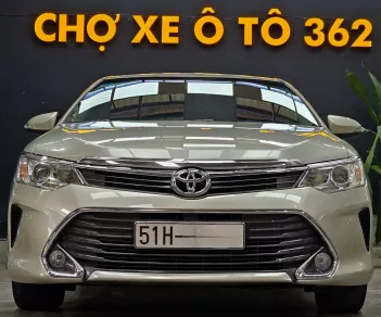 Toyota Camry 2015 - Toyota Camry 2.5Q 2014 đi siêu ít, cá nhân 1 chủ từ đầu Sài Gòn.