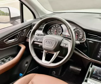 Audi Q7 2020 - Chính chủ cần bán xe Audi Q7 55 TFSI ( Bản duy nhất máy 3.0 Turbo)