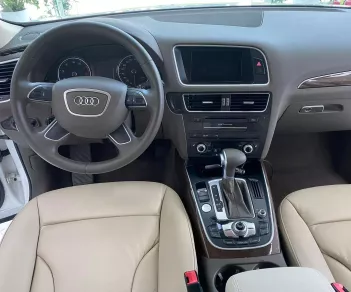 Audi Q5 nhâp Mỹ  2015 - Bán Audi Q5 nhập Mỹ. bản full, sản xuất 2015, một chủ từ mới.