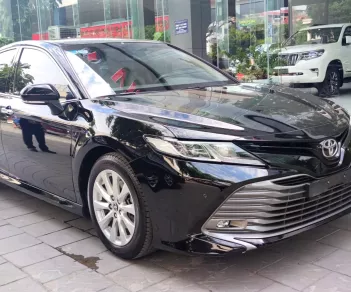 Toyota Camry 2.0G 2020 - Bán ô tô Toyota Camry 2.0G đời 2020, màu đen, xe nhập Thái Lan