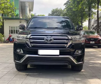 Toyota Land Cruiser VX.S 5.7 2016 - Cần bán Toyota Land Cruiser VX.S 5.7 nhập Trung Đông, đời 2016, giá cả thương lượng