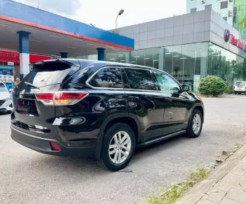 Toyota Highlander 2.7L LE 2014 - Bán xe Toyota Highlander 2.7L LE đời 2014, nhập Mỹ, giá cả thương lượng