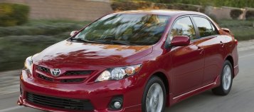Đánh giá xe Toyota Altis 2012: Bứt phá từ những thay đổi